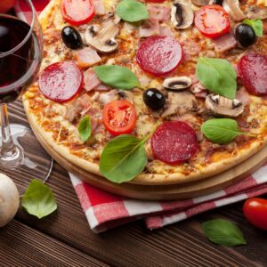 Pizza and red wine